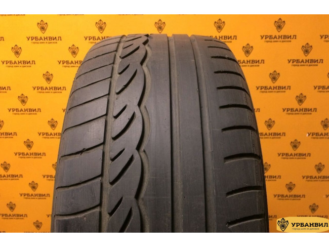 Dunlop SP Sport 01 215/55 R16 Dunlop SP Sport 01 215/55 R16